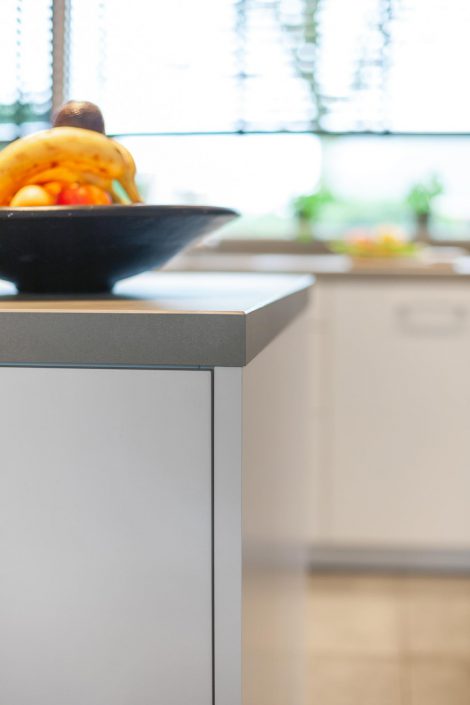 Moderne witte keuken